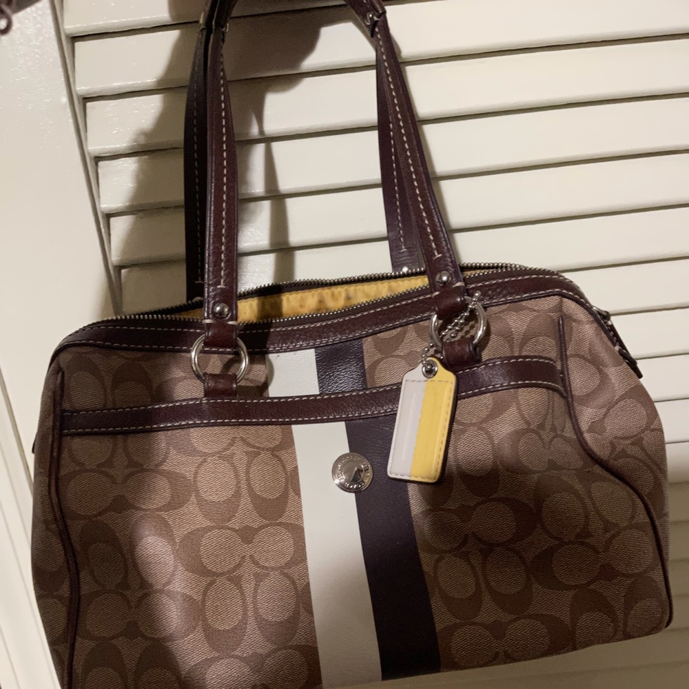 Authentic coach purse